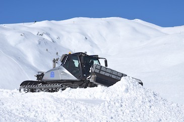 Spectacular construction of the FIS Snowboard Cross World Cup course in Baqueira Beret